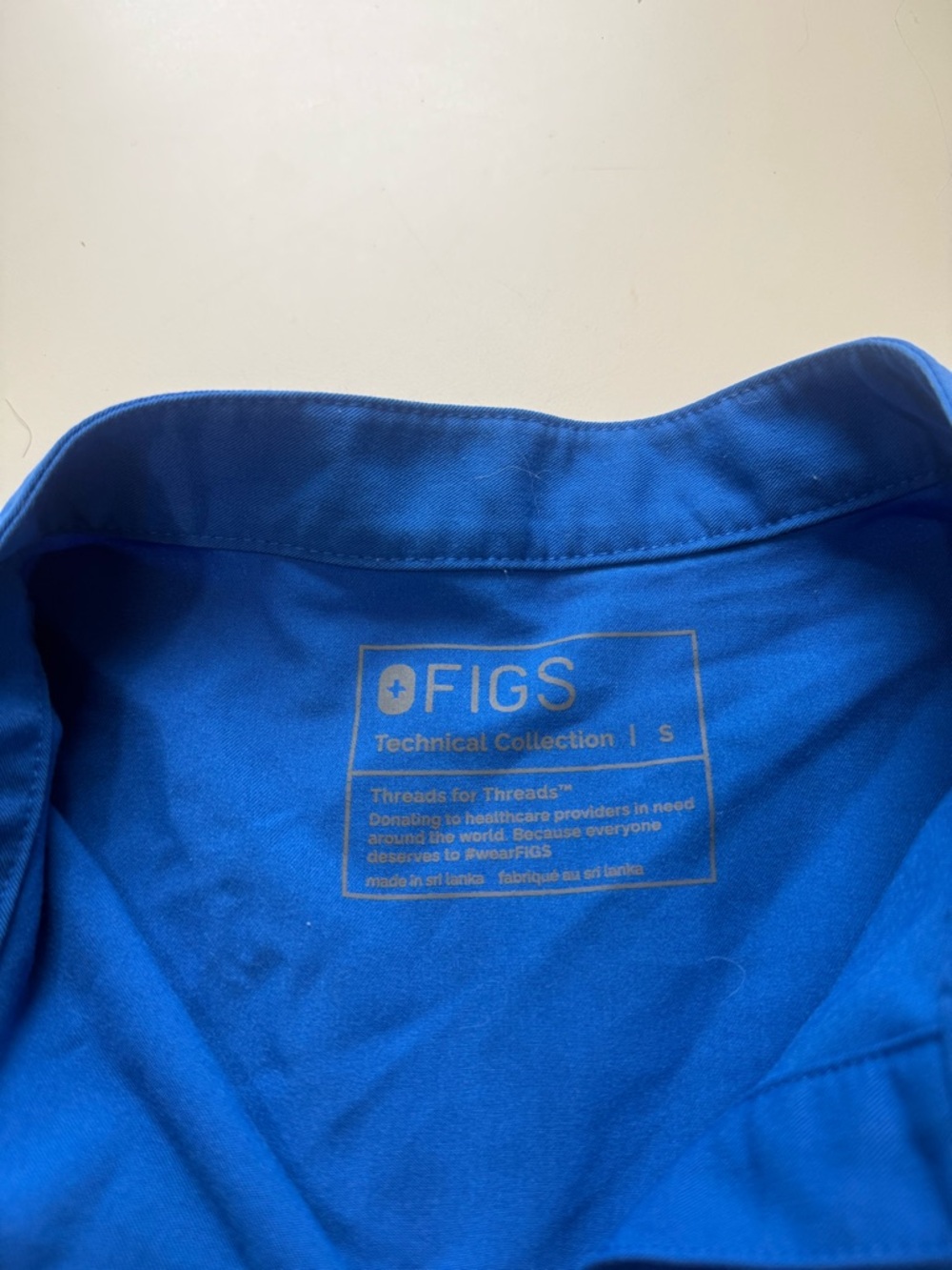 Figs Royal Blue Scrub Top - Technical Collection - Picture 2 of 2